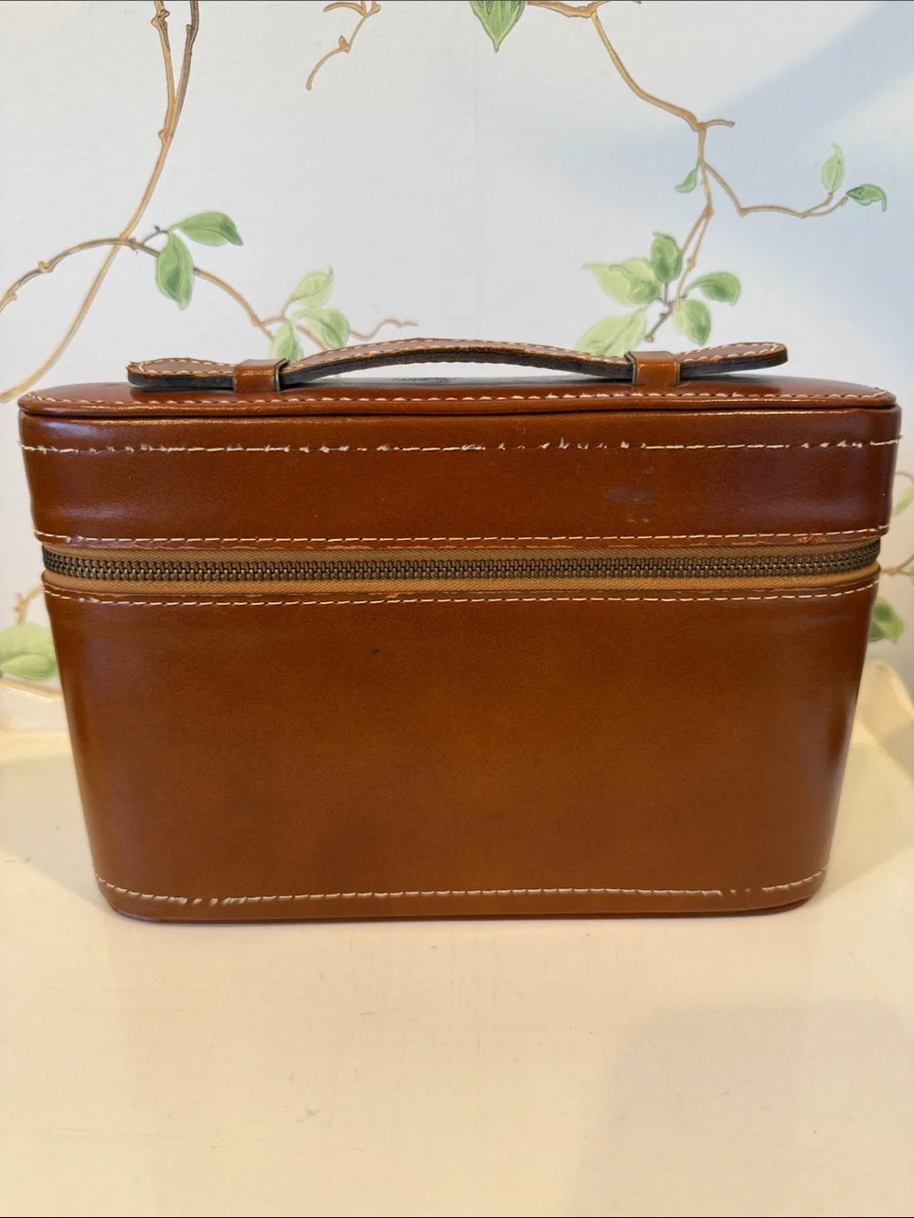 Vintage Leather Travel Bar Flask Case by Tommy Traveler